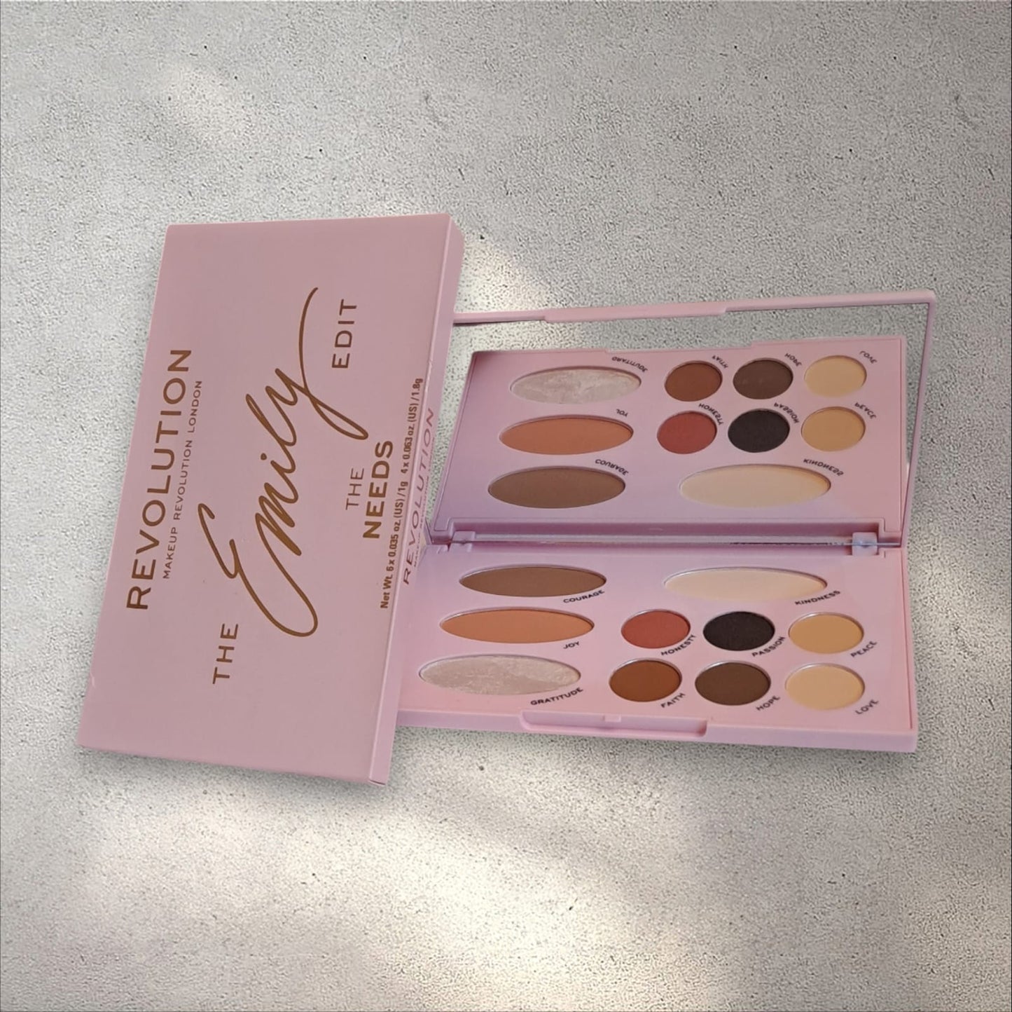 Eye Shadow (Revolution) ES-011