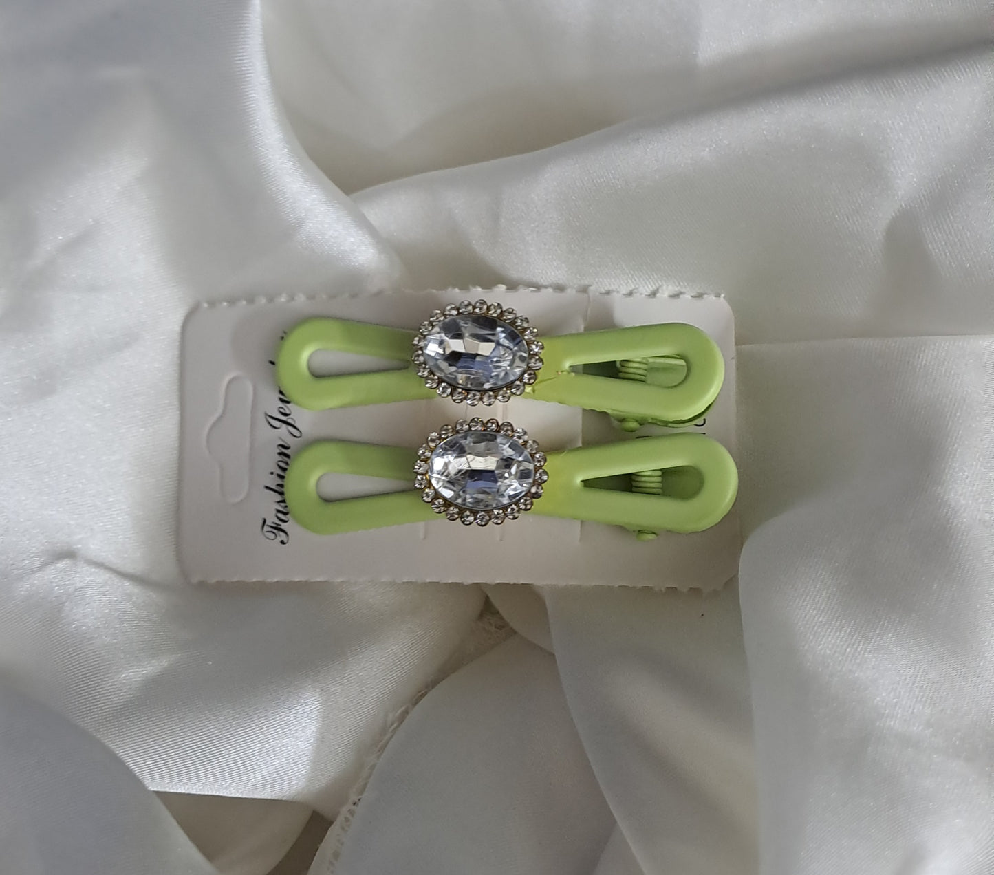 A Fancy Hair pin GHP 035