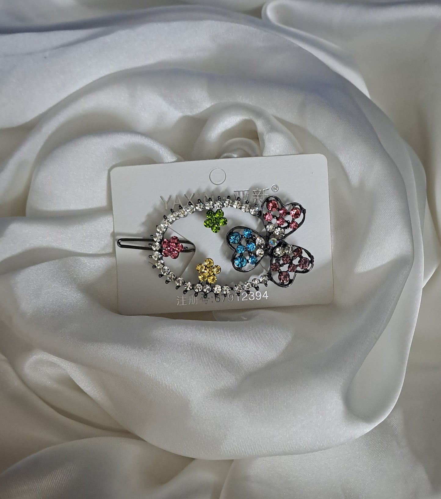 A Fancy Hair pin GHP 009