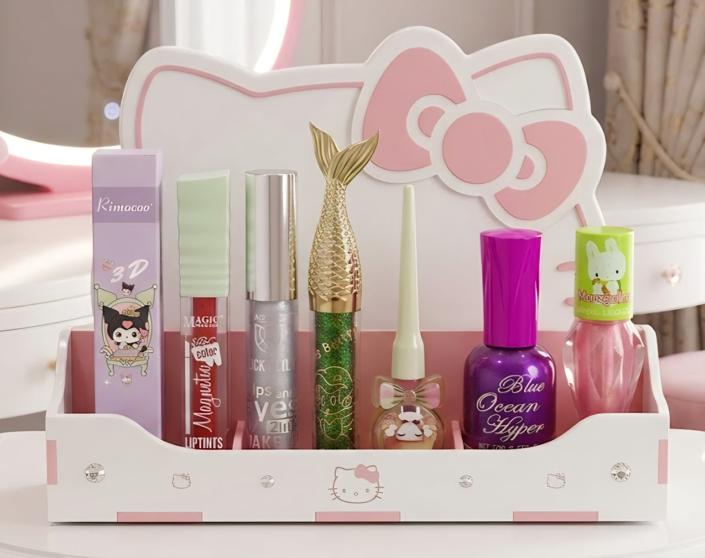 Gift Hamper (Lip Balms, Nailpaint,Liquid blush) GH-004
