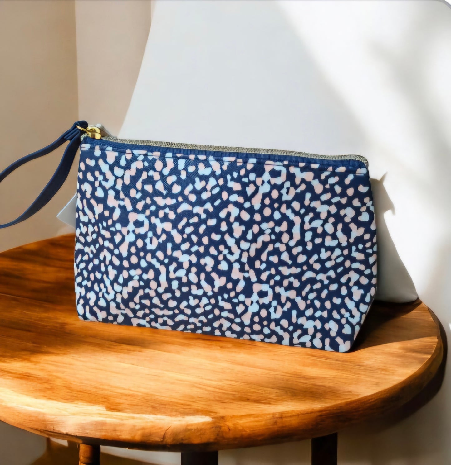 A Vanity Bag VB-005