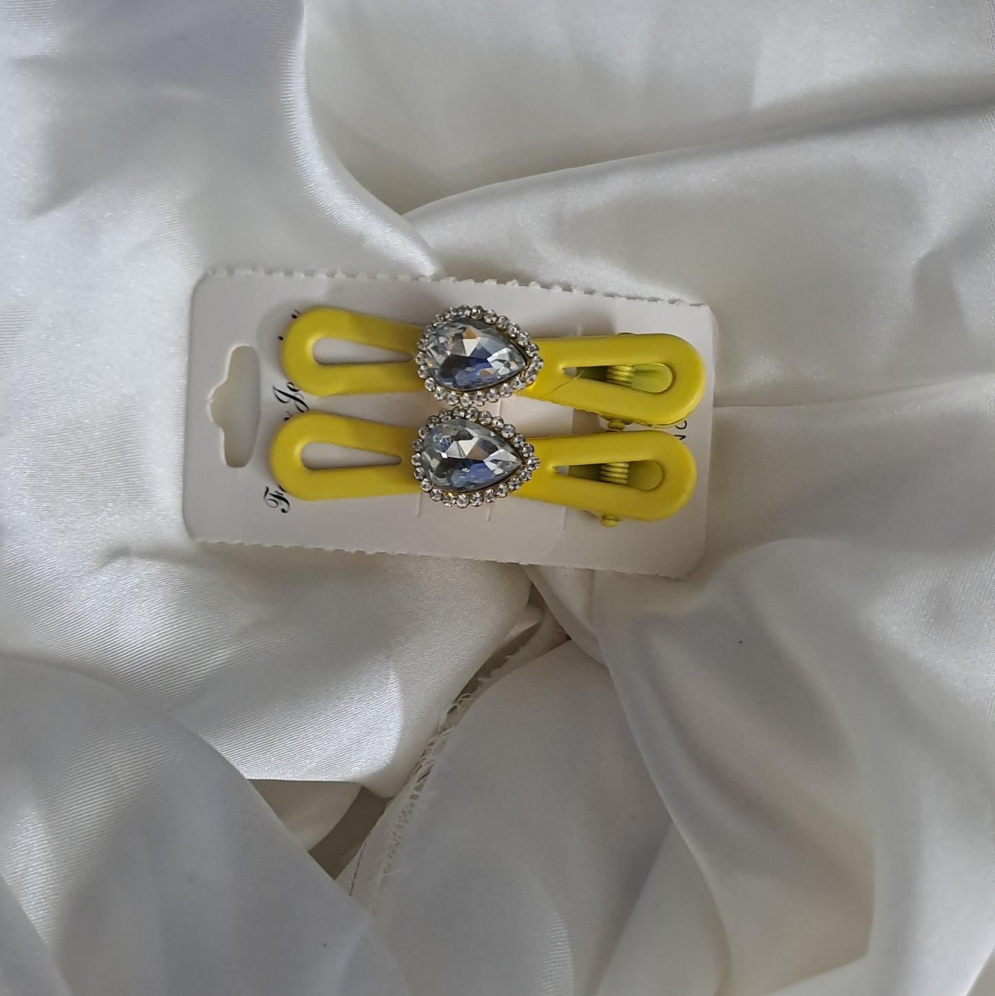 A Fancy Hair pin GHP 034