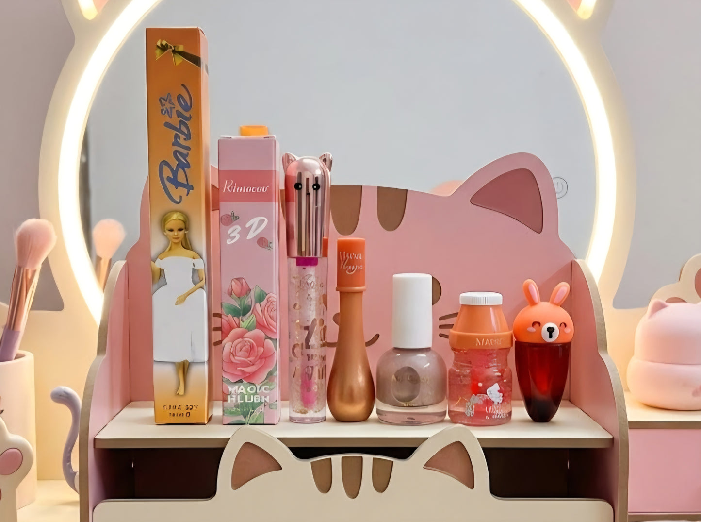 Gift Hamper (Lip Balms, Bodyspray,Nailpaint,Liquid blush) GH-010