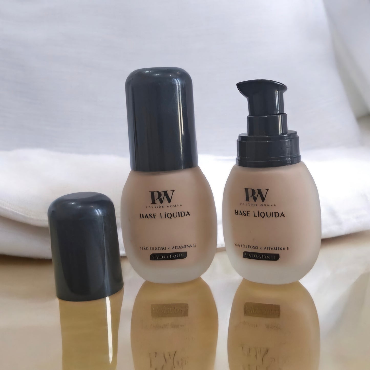 Passion Women Liquid Base (Fair) LB-001